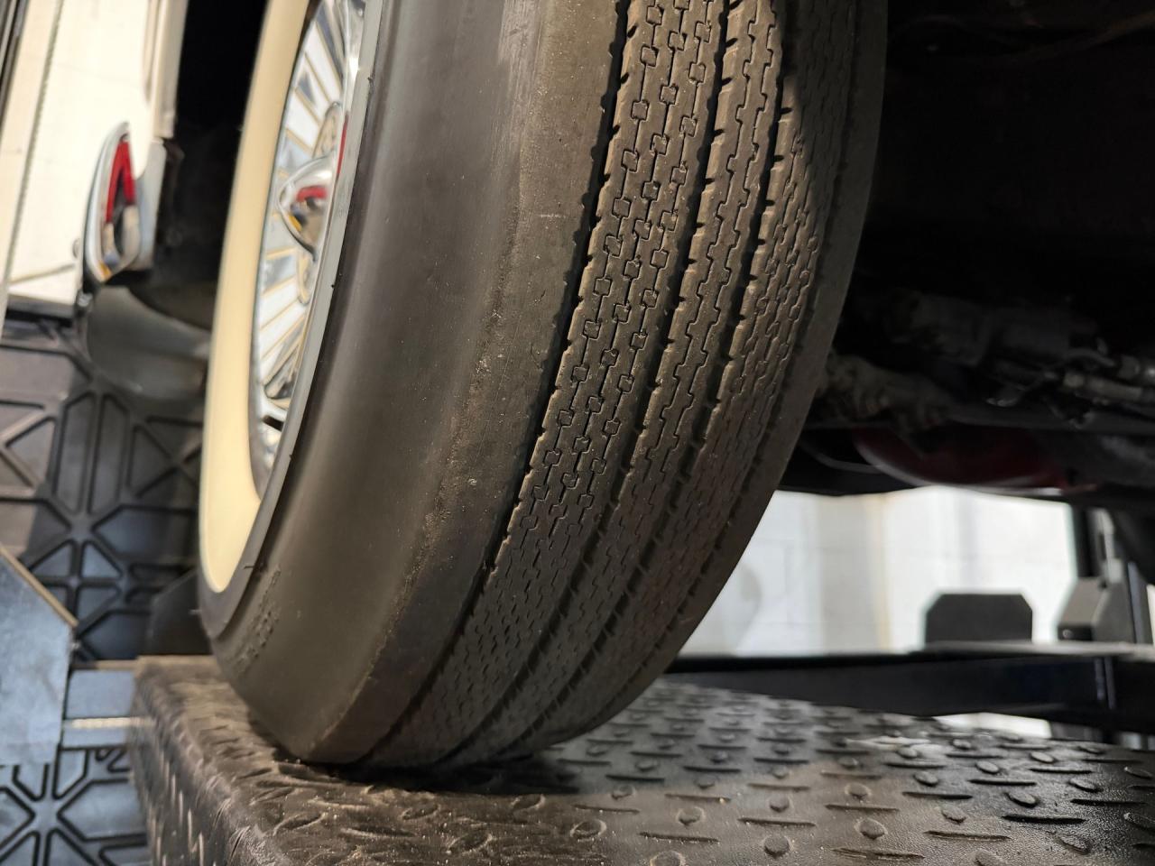 1957 Ford Fairlane Skyliner