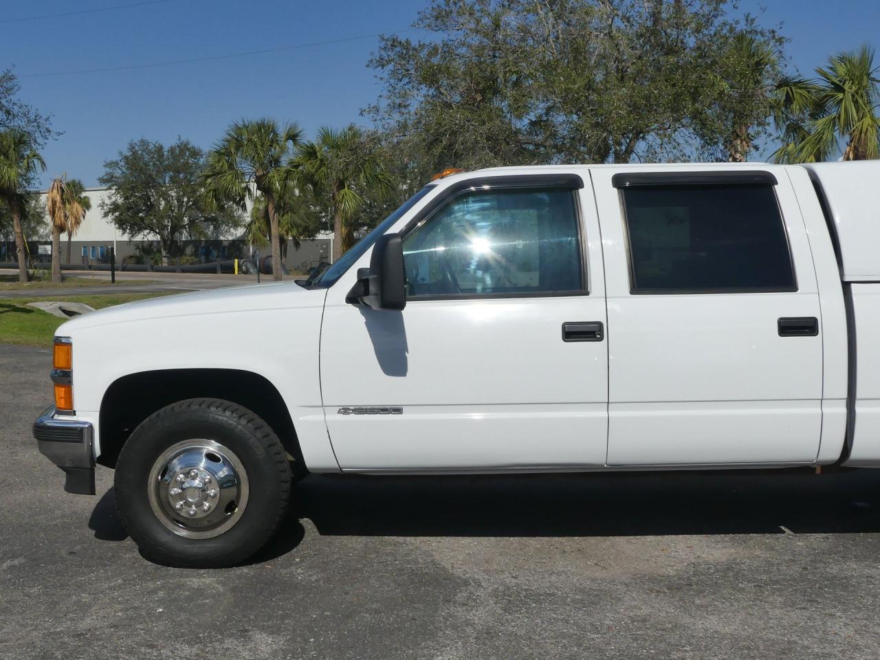 2000 Chevrolet C3500 Crew Cab Dually