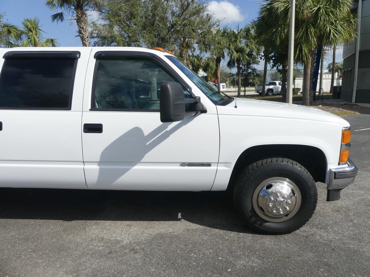 2000 Chevrolet C3500 Crew Cab Dually