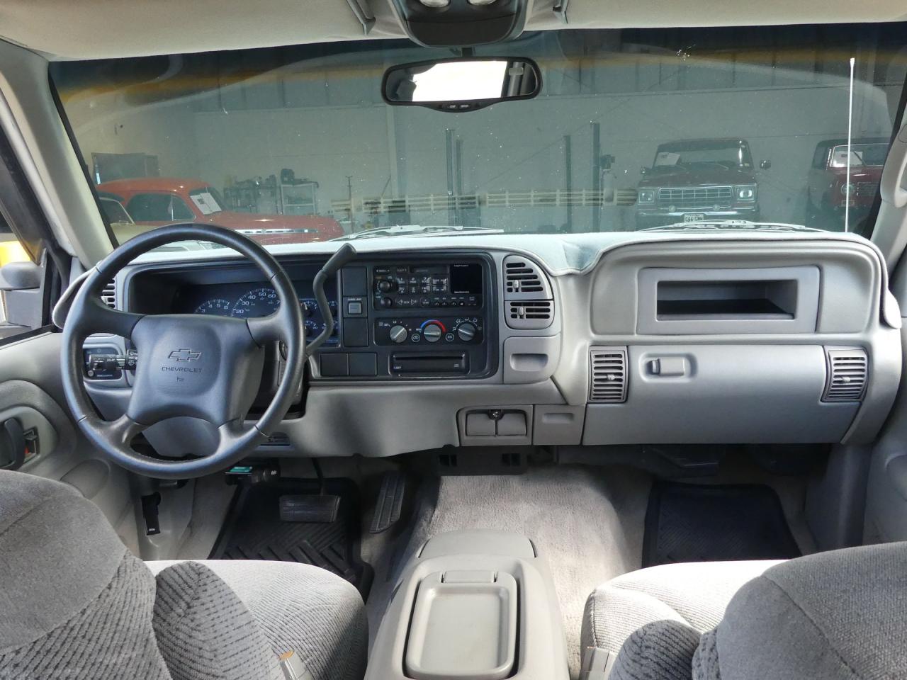 2000 Chevrolet C3500 Crew Cab Dually