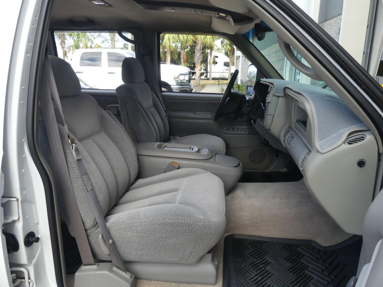 2000 Chevrolet C3500 Crew Cab Dually