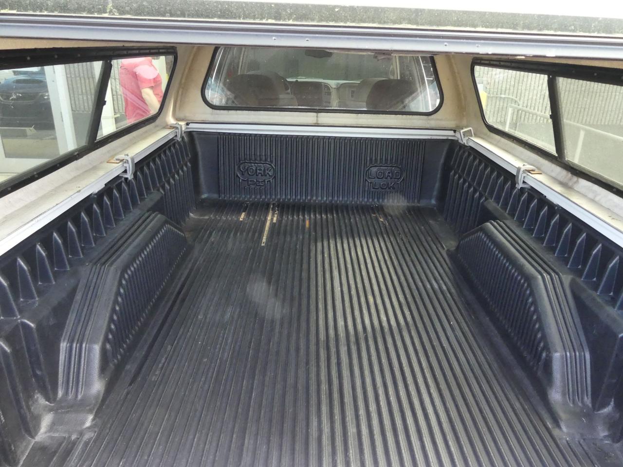 2000 Chevrolet C3500 Crew Cab Dually