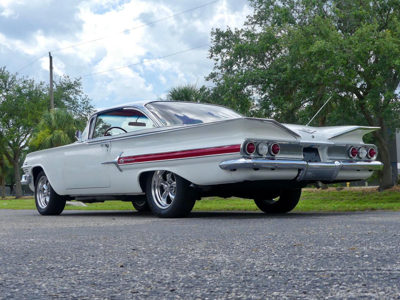 1960 Chevrolet Impala Hardtop Sport Coupe RWD