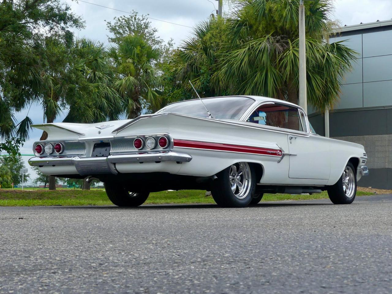 1960 Chevrolet Impala Hardtop Sport Coupe RWD