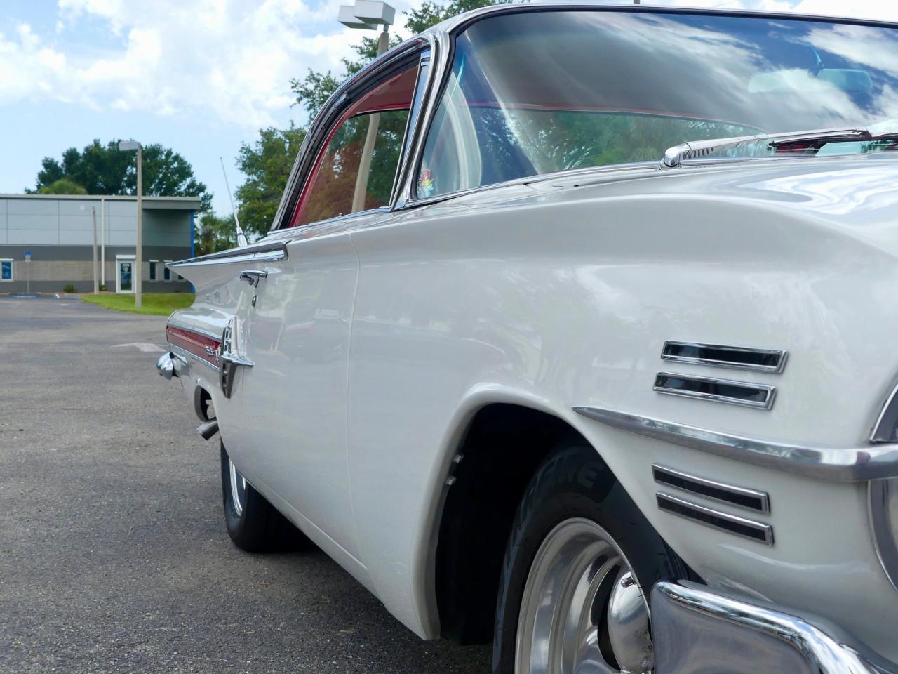 1960 Chevrolet Impala Hardtop Sport Coupe RWD