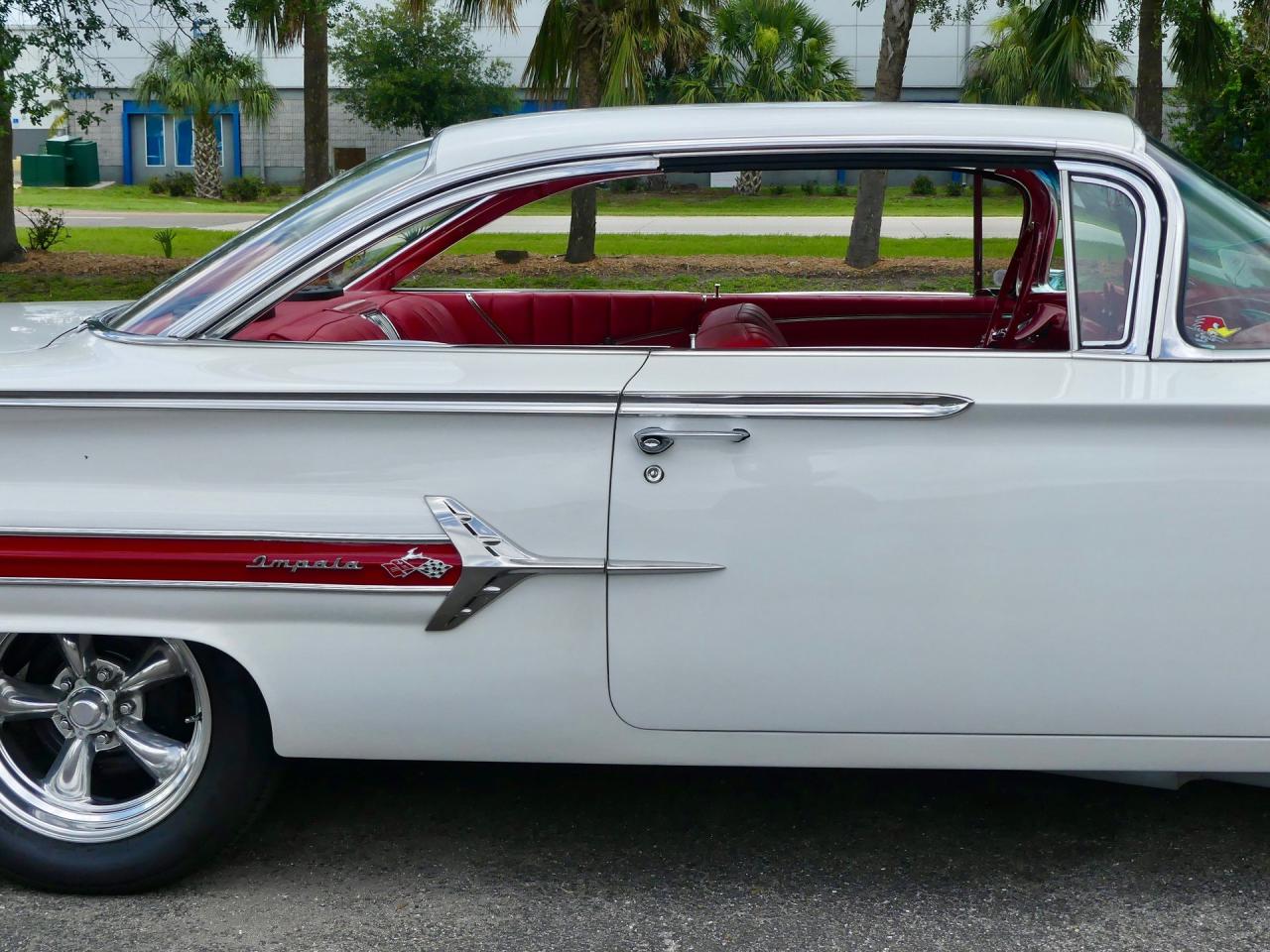 1960 Chevrolet Impala Hardtop Sport Coupe RWD