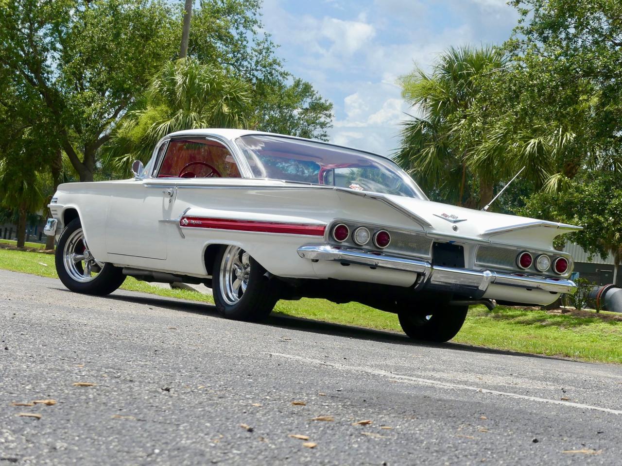 1960 Chevrolet Impala Hardtop Sport Coupe RWD