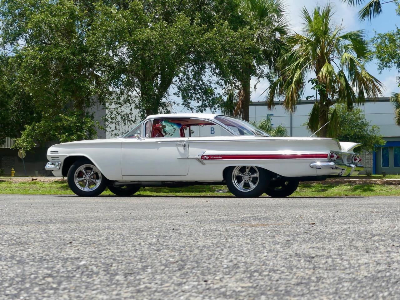 1960 Chevrolet Impala Hardtop Sport Coupe RWD