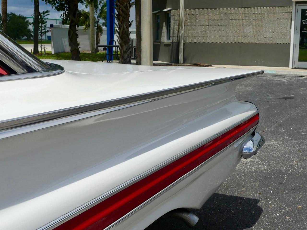 1960 Chevrolet Impala Hardtop Sport Coupe RWD