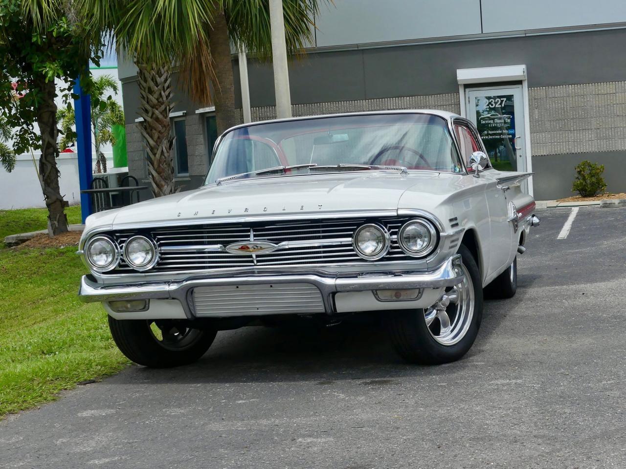 1960 Chevrolet Impala Hardtop Sport Coupe RWD