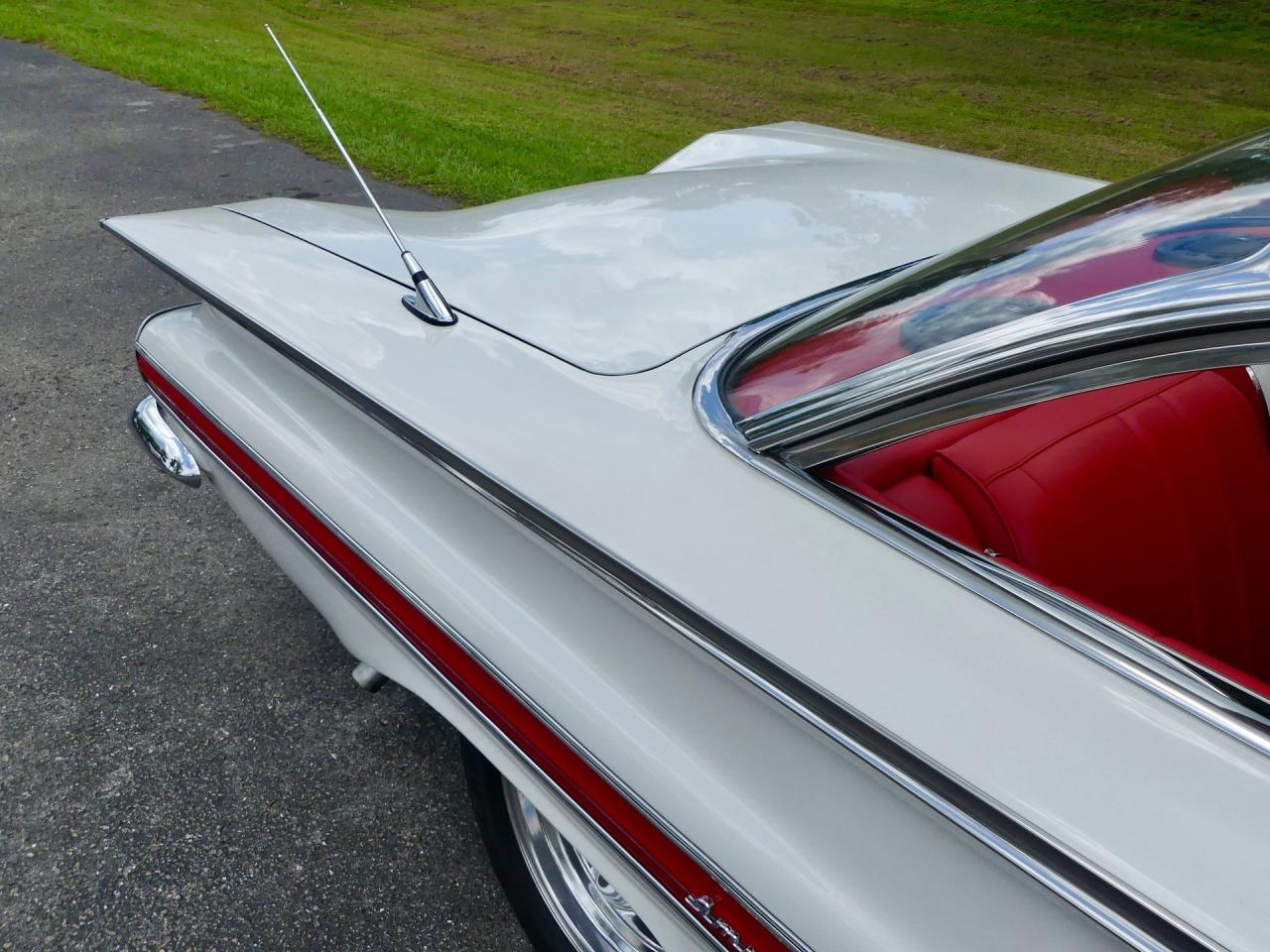 1960 Chevrolet Impala Hardtop Sport Coupe RWD