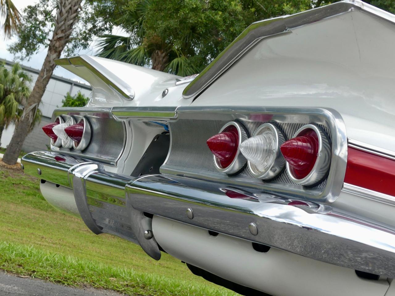 1960 Chevrolet Impala Hardtop Sport Coupe RWD