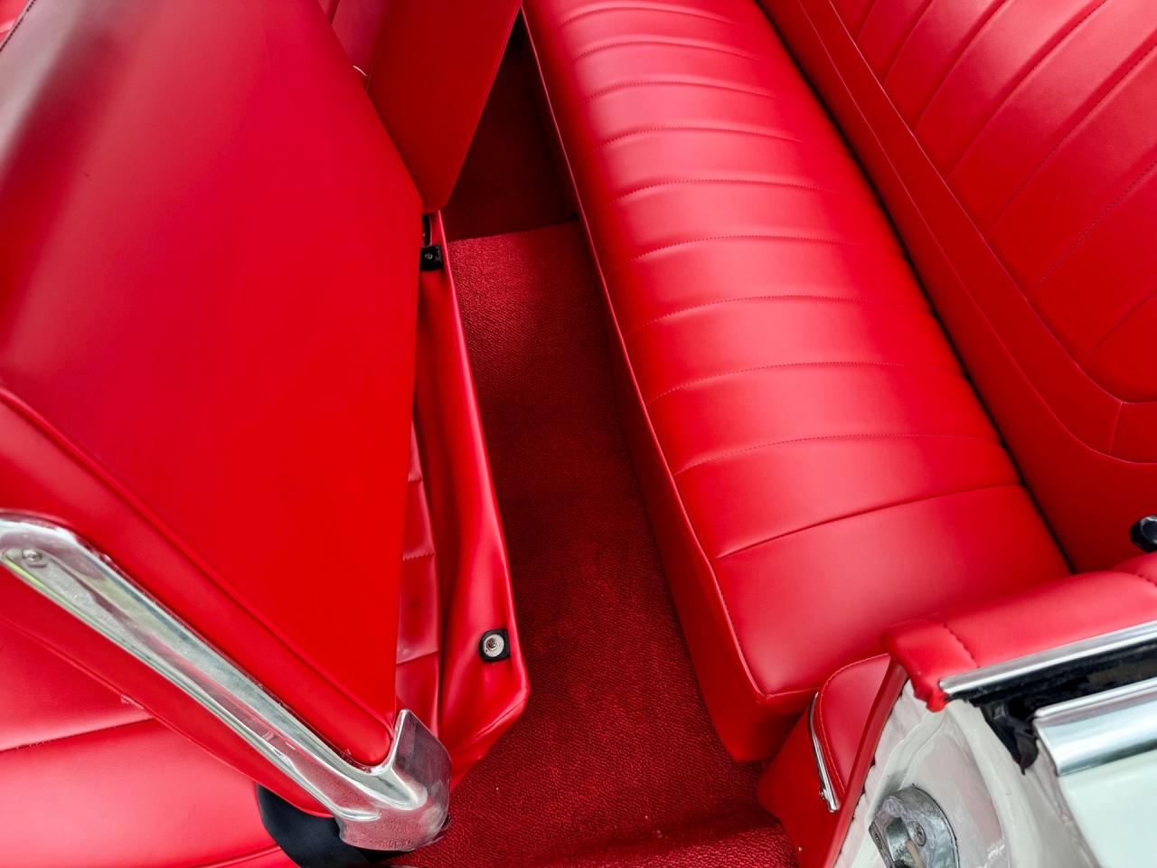 1960 Chevrolet Impala Hardtop Sport Coupe RWD