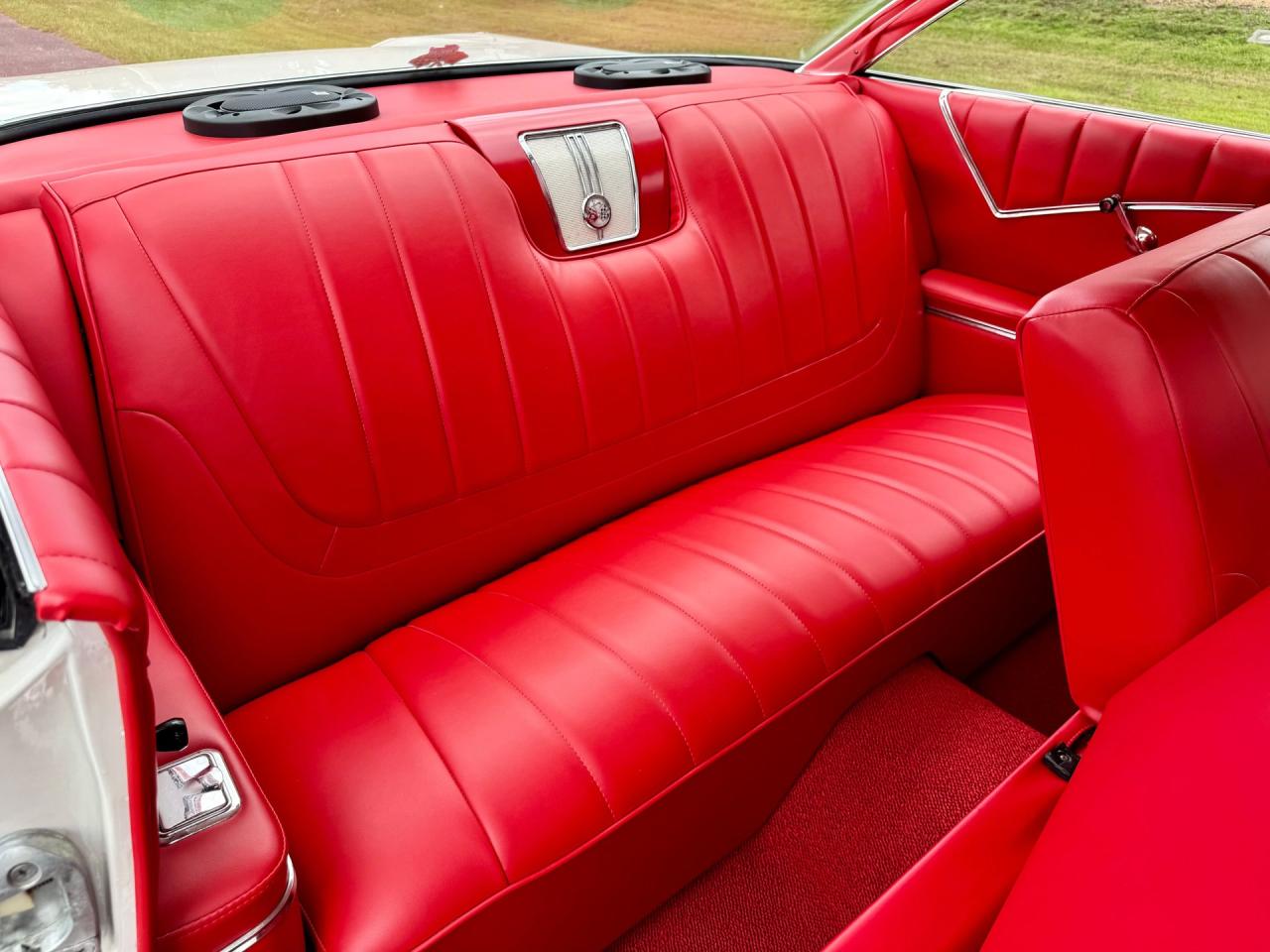 1960 Chevrolet Impala Hardtop Sport Coupe RWD