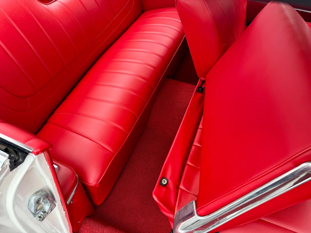 1960 Chevrolet Impala Hardtop Sport Coupe RWD