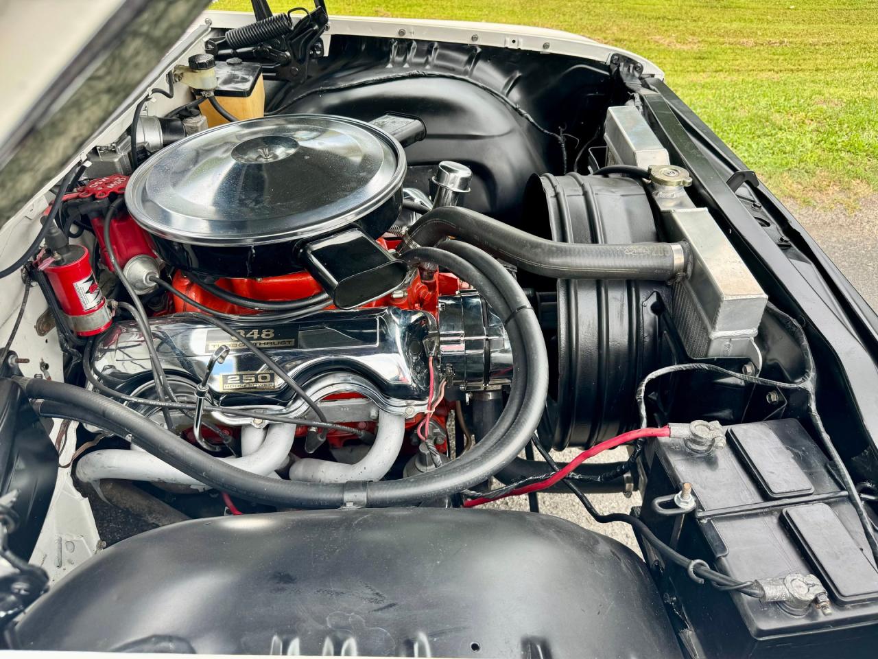 1960 Chevrolet Impala Hardtop Sport Coupe RWD