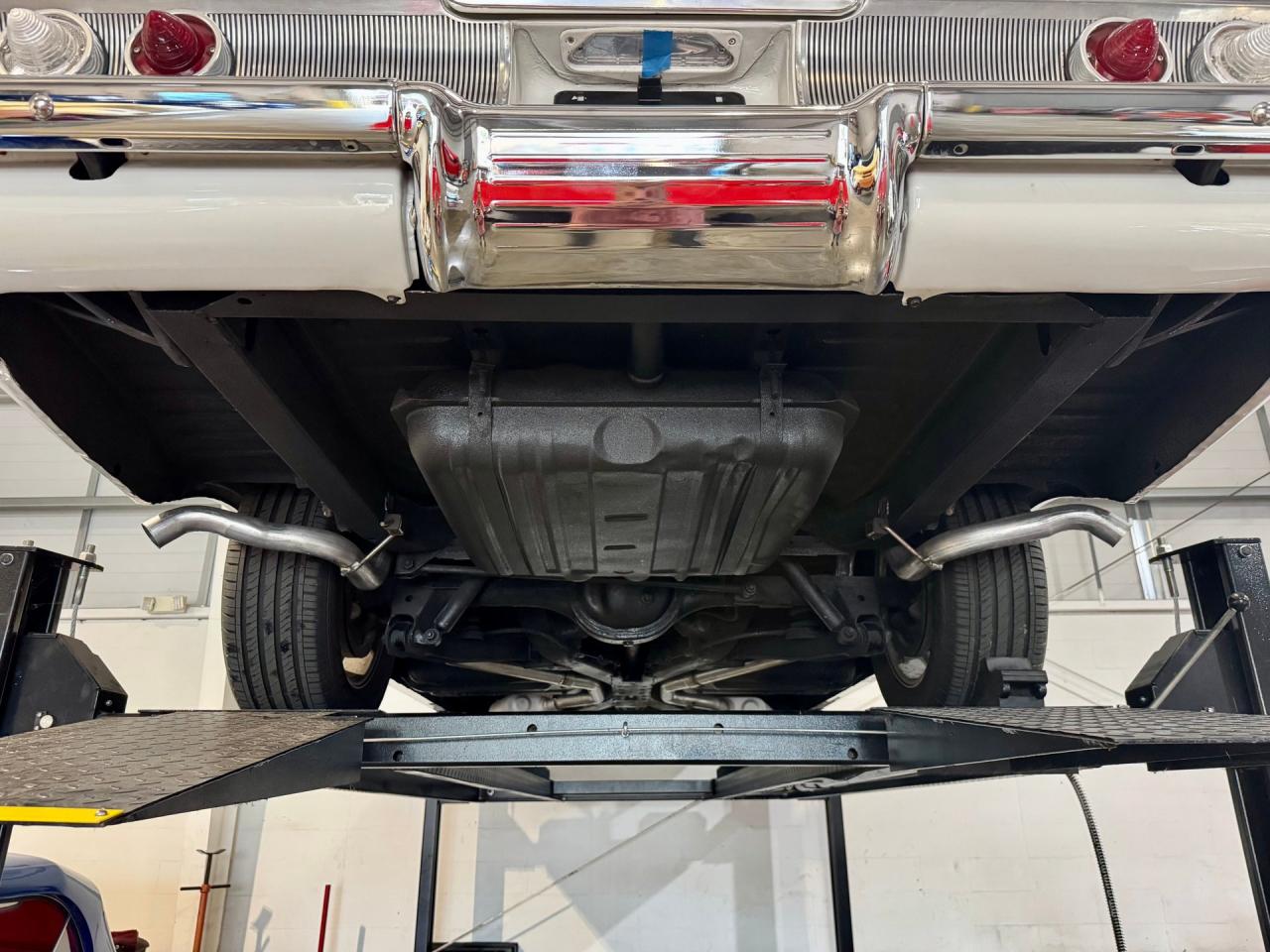 1960 Chevrolet Impala Hardtop Sport Coupe RWD