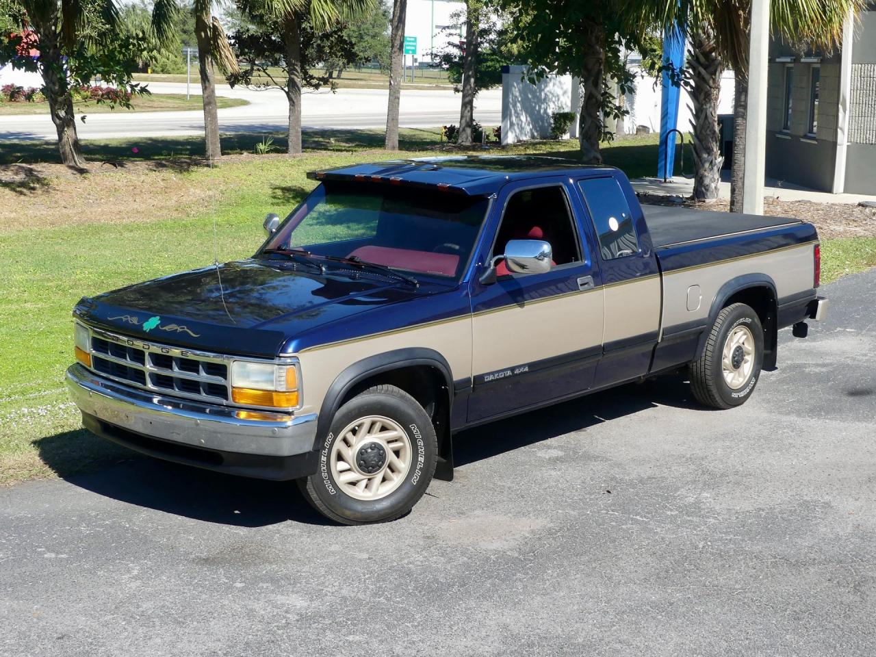 1993 Dodge Dakota LE Extended Cab
