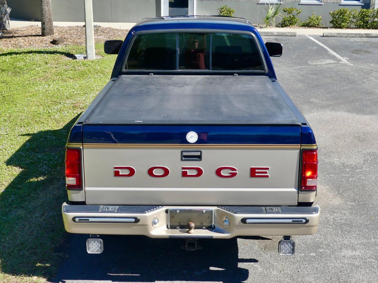 1993 Dodge Dakota LE Extended Cab