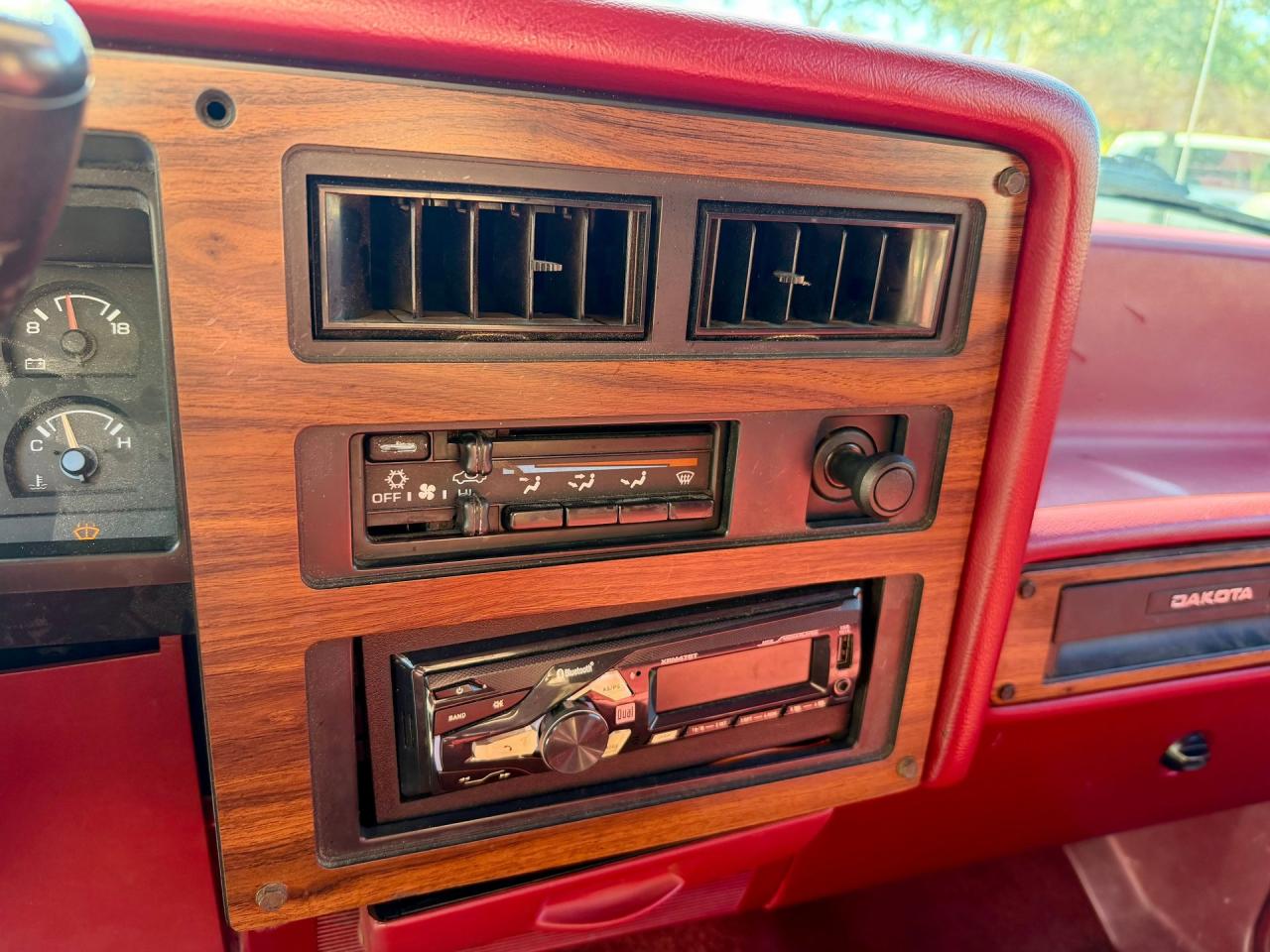 1993 Dodge Dakota LE Extended Cab