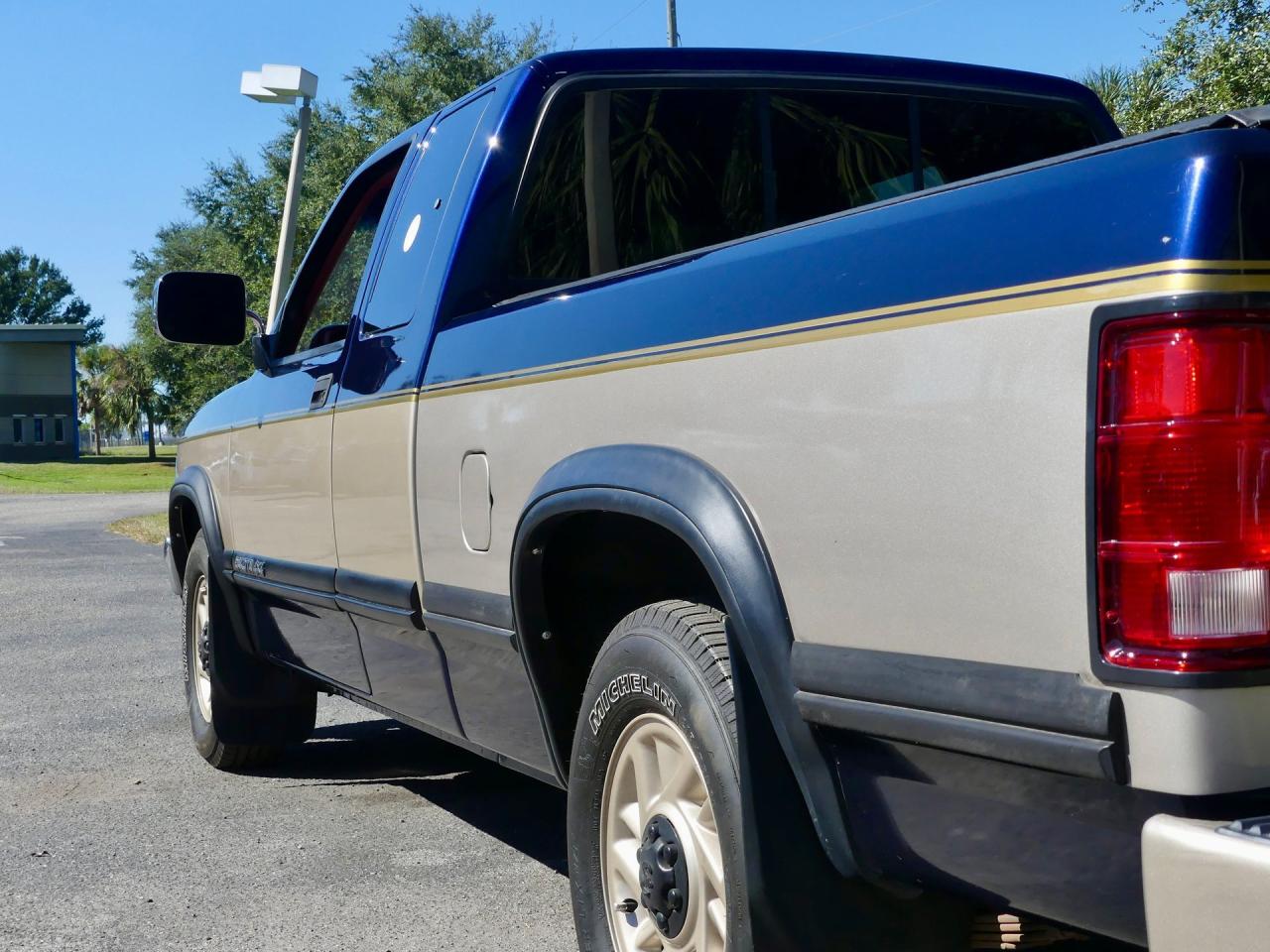 1993 Dodge Dakota LE Extended Cab