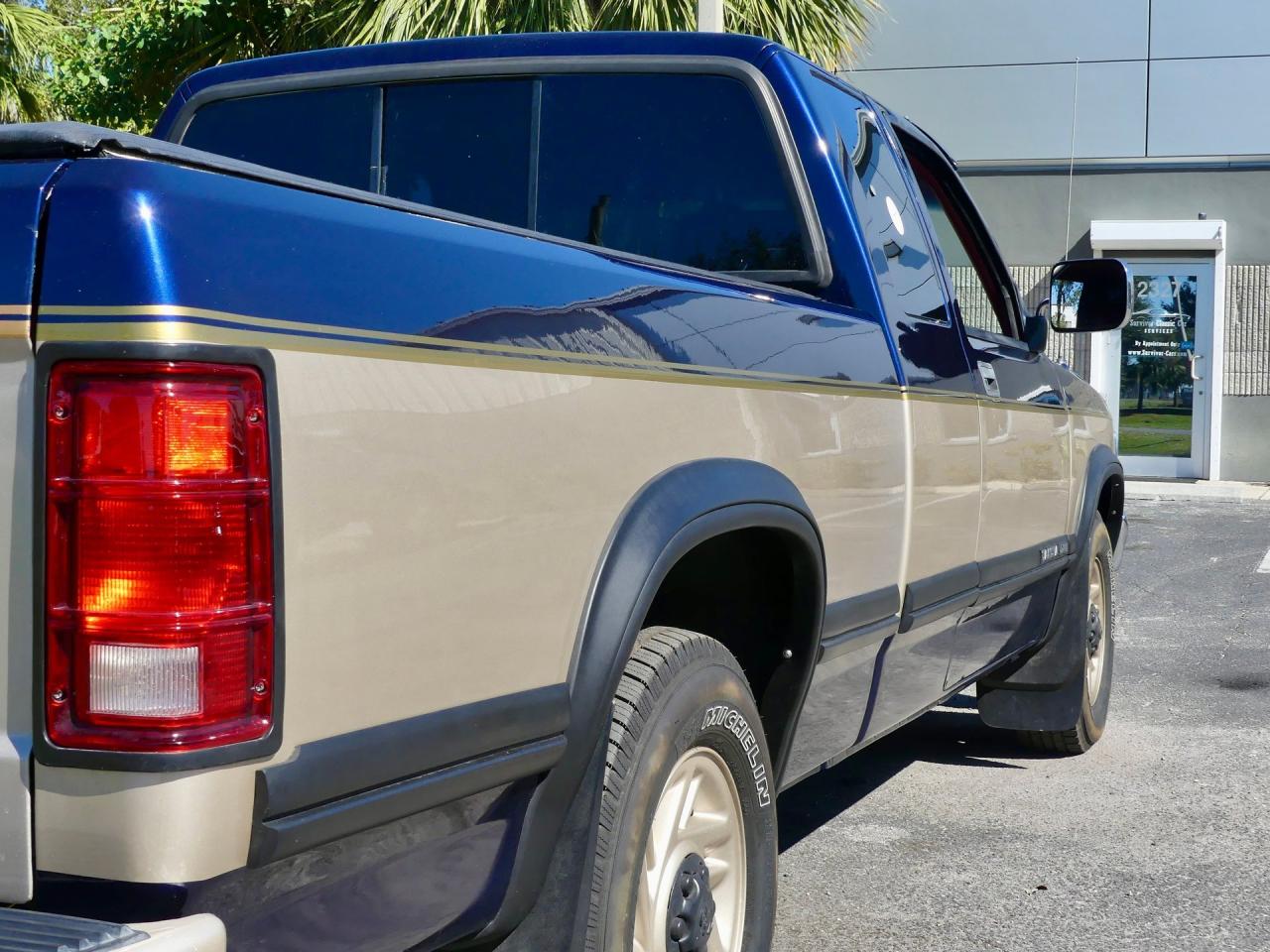 1993 Dodge Dakota LE Extended Cab