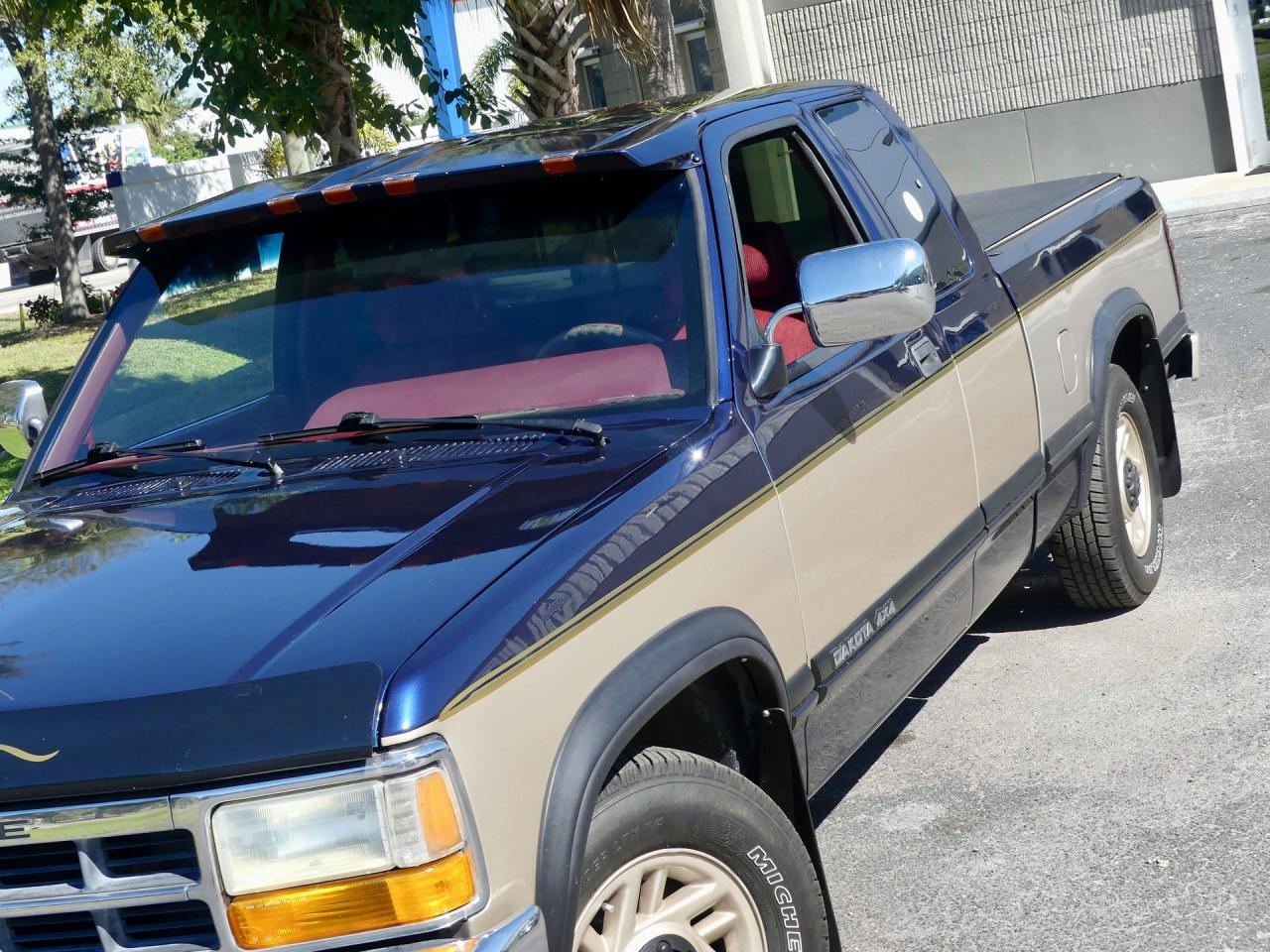 1993 Dodge Dakota LE Extended Cab