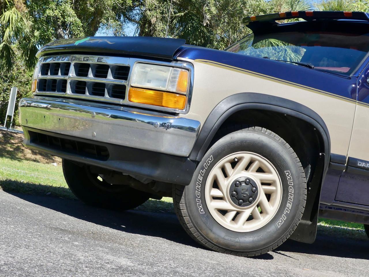 1993 Dodge Dakota LE Extended Cab