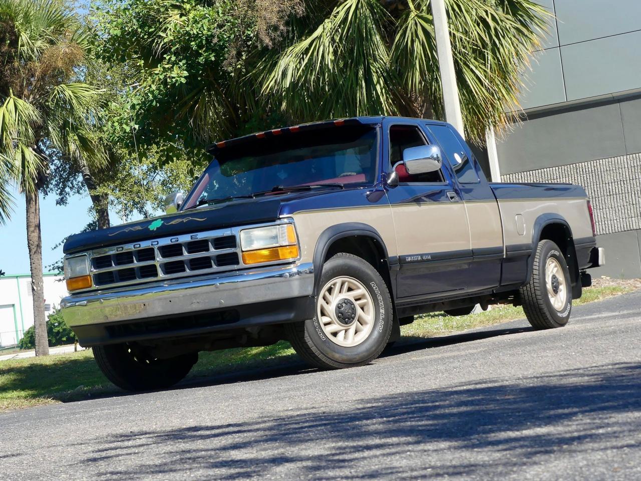 1993 Dodge Dakota LE Extended Cab