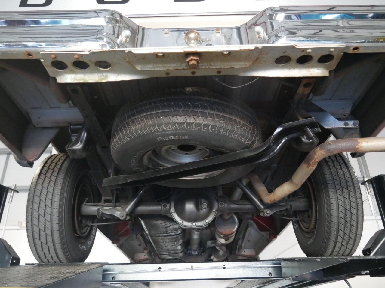 1992 Dodge Ram D-150 LE