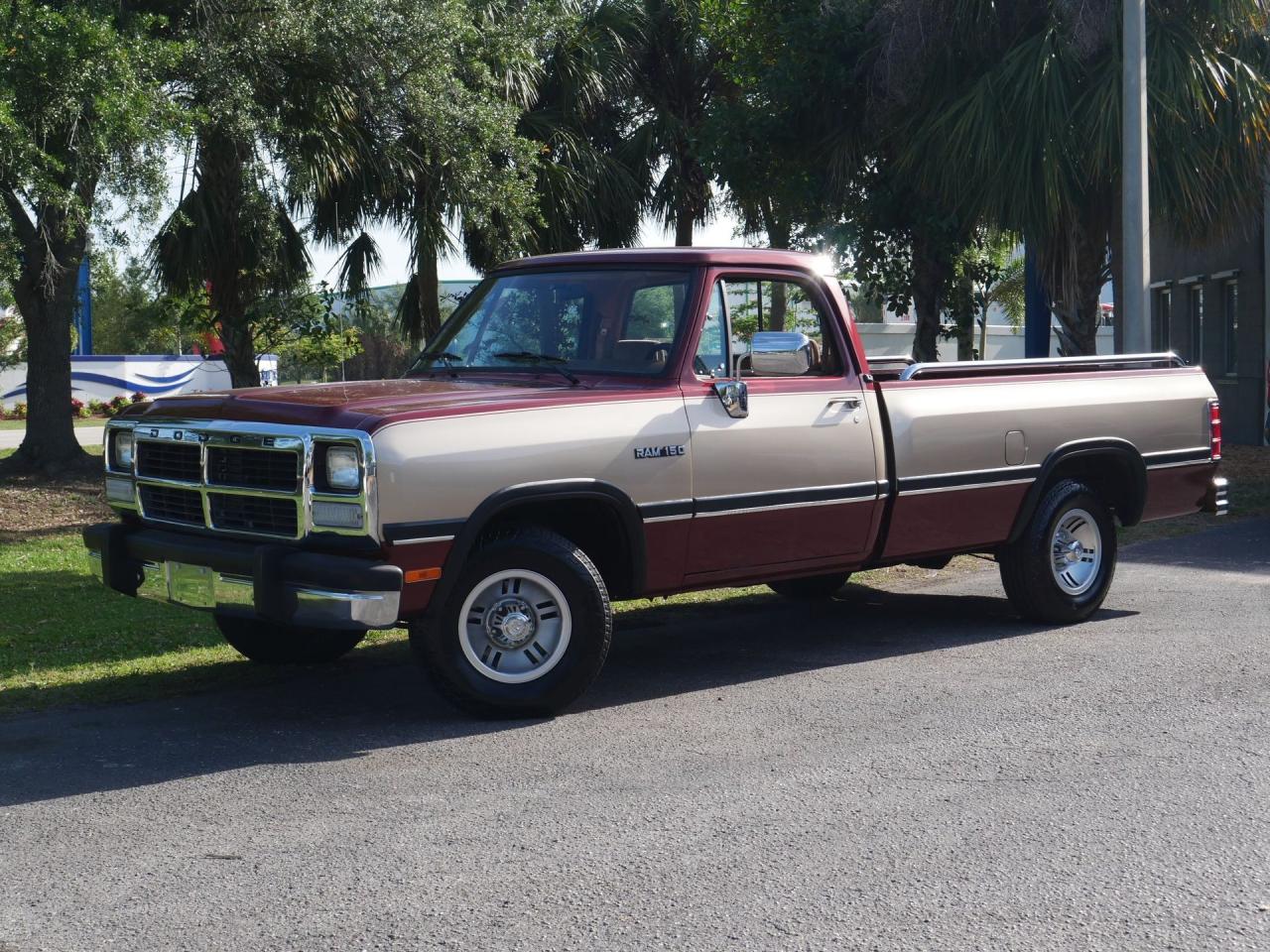 1992 Dodge Ram D-150 LE