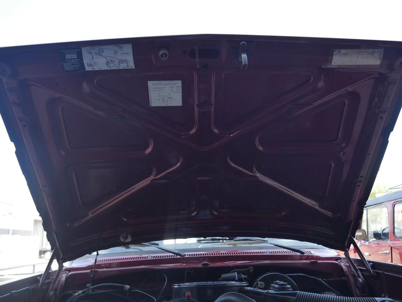 1992 Dodge Ram D-150 LE