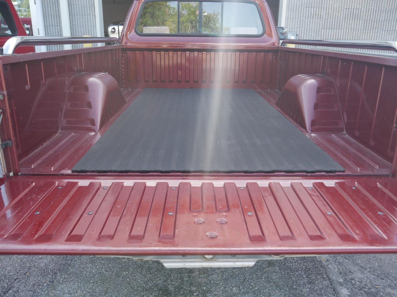 1992 Dodge Ram D-150 LE