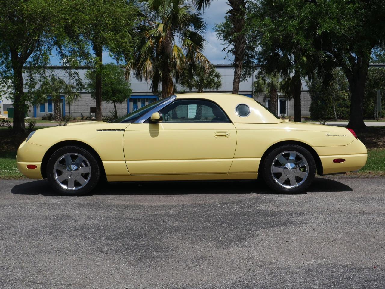 2002 Ford Thunderbird