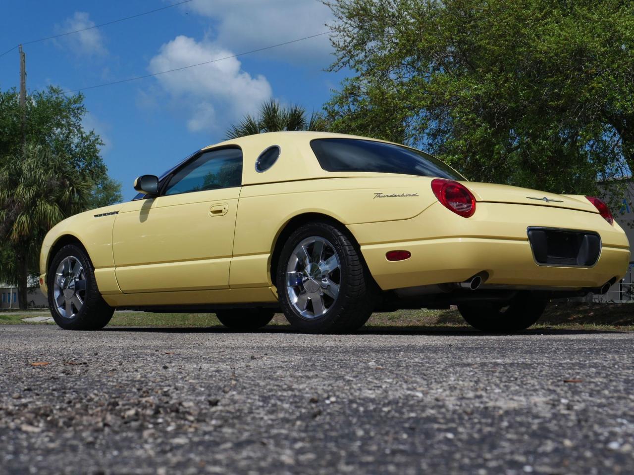 2002 Ford Thunderbird