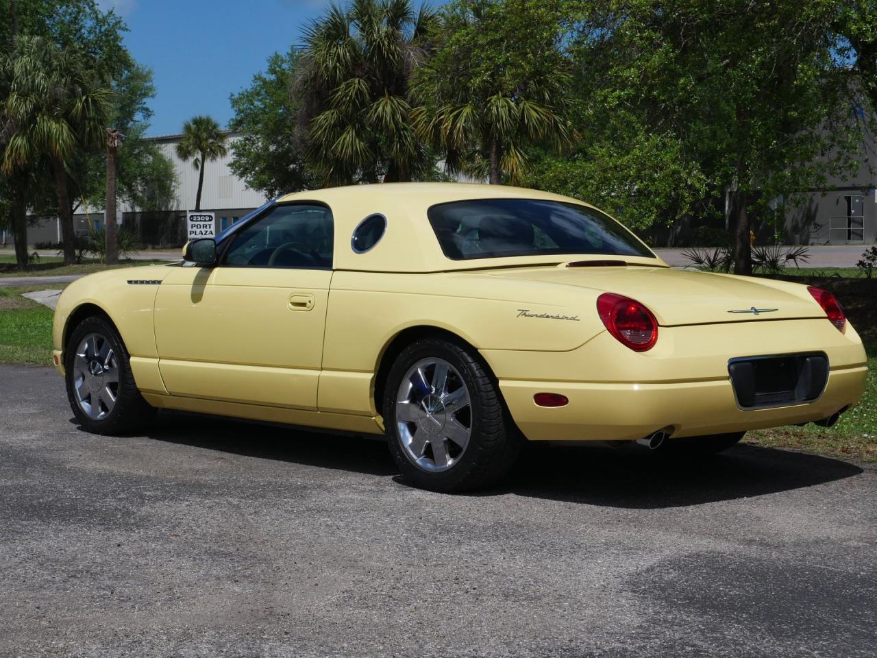 2002 Ford Thunderbird