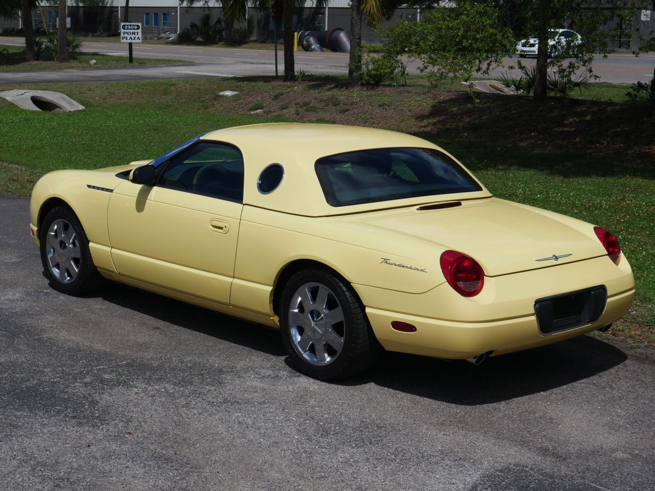 2002 Ford Thunderbird