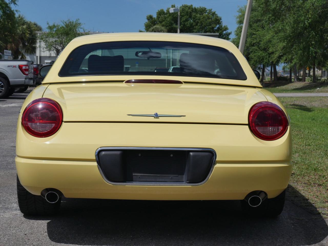2002 Ford Thunderbird
