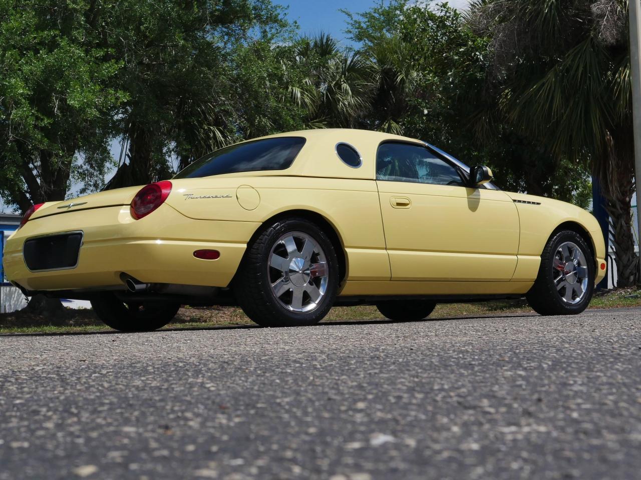 2002 Ford Thunderbird