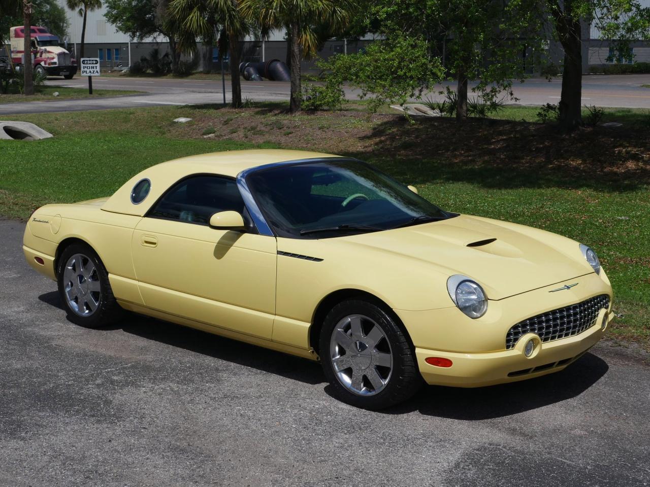 2002 Ford Thunderbird