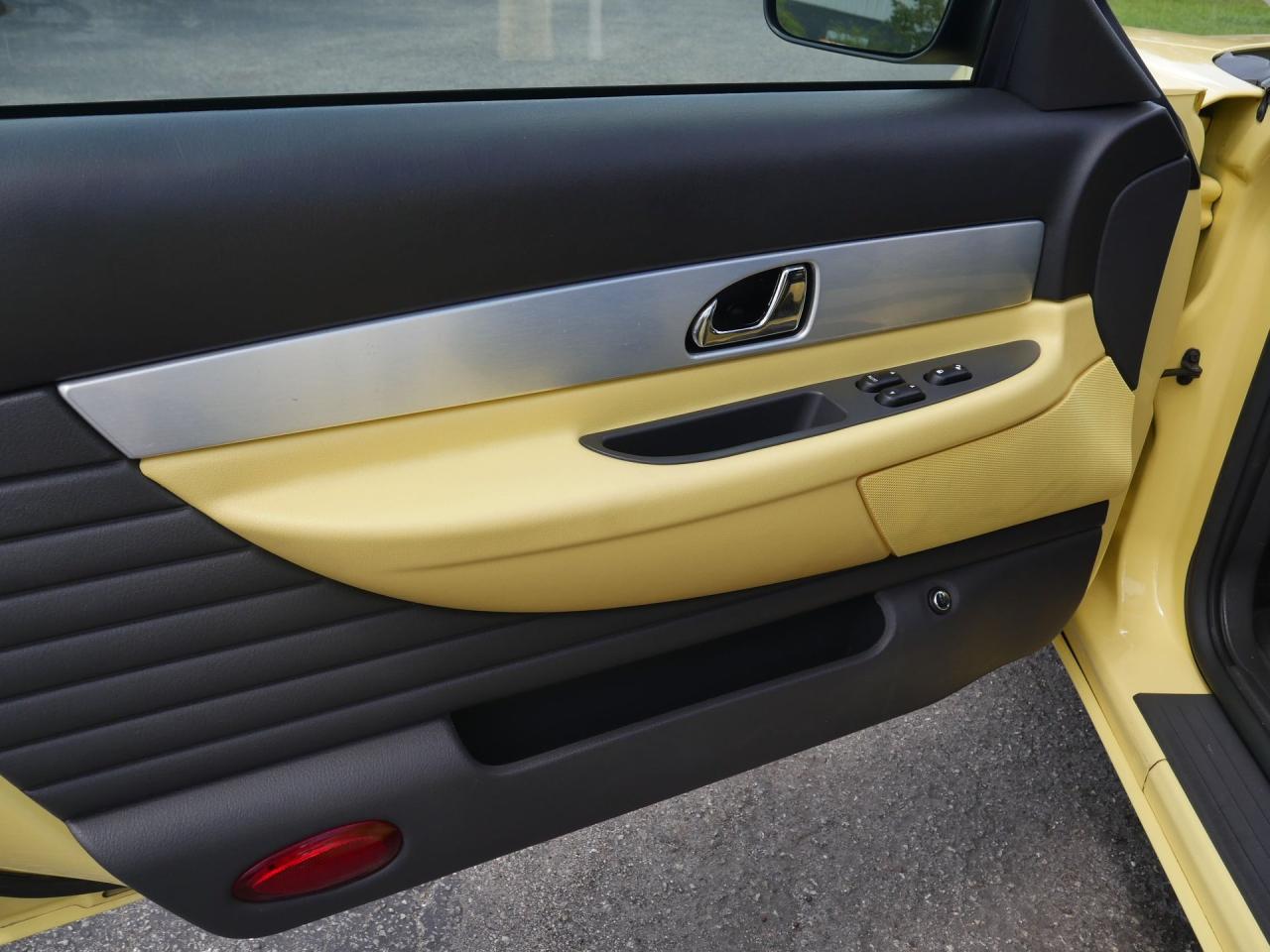 2002 Ford Thunderbird