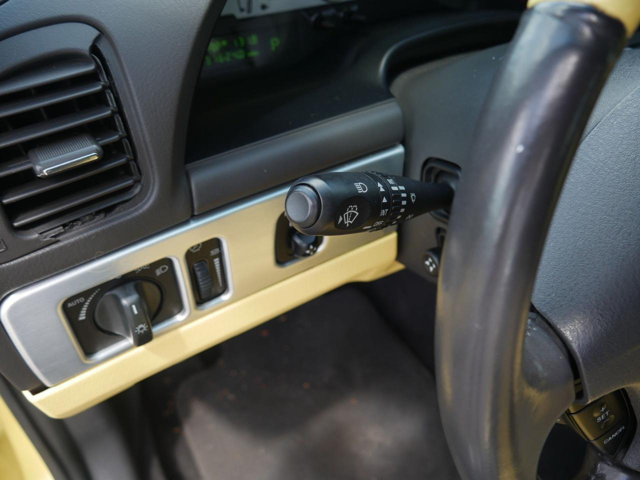 2002 Ford Thunderbird