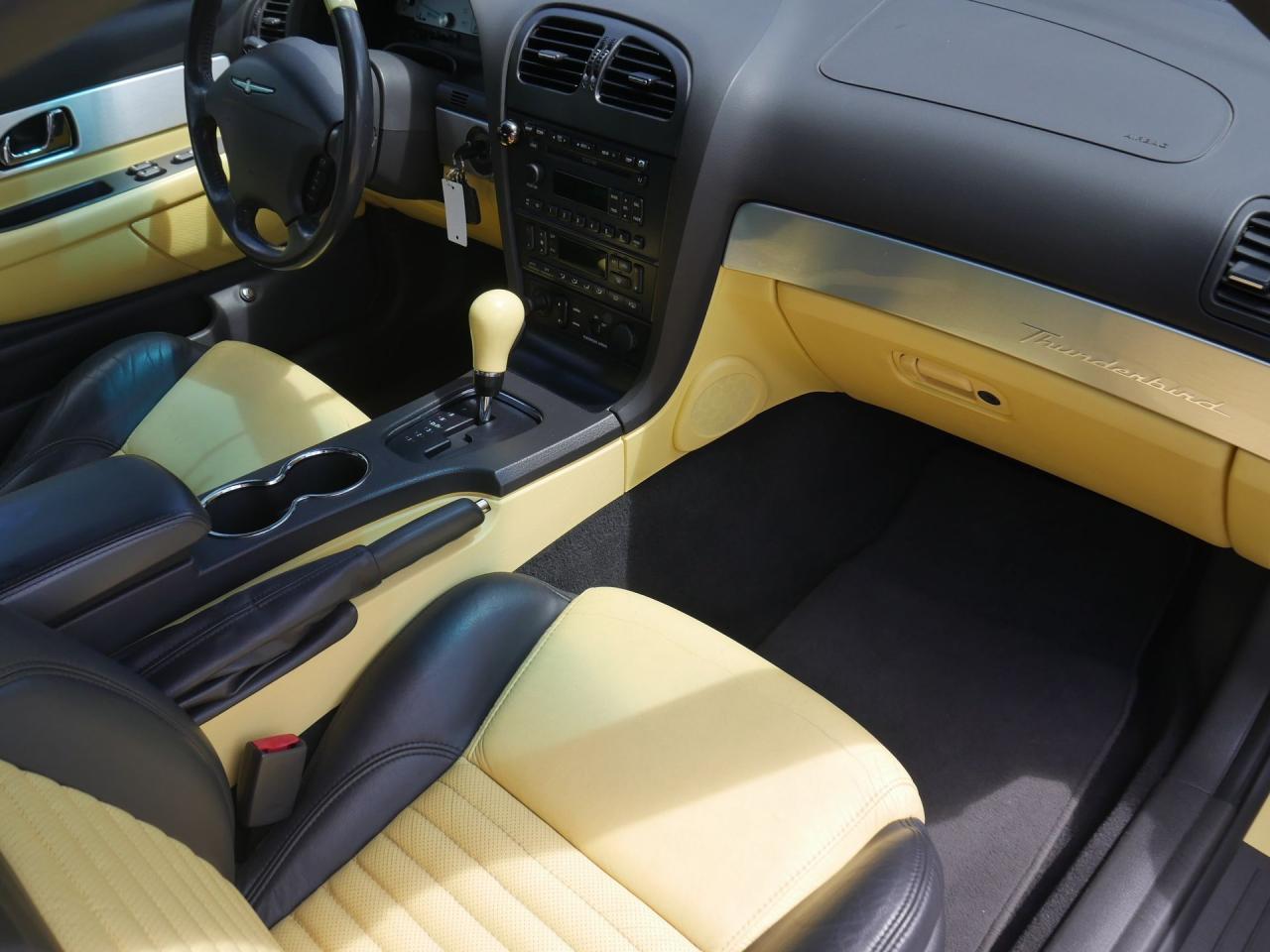 2002 Ford Thunderbird