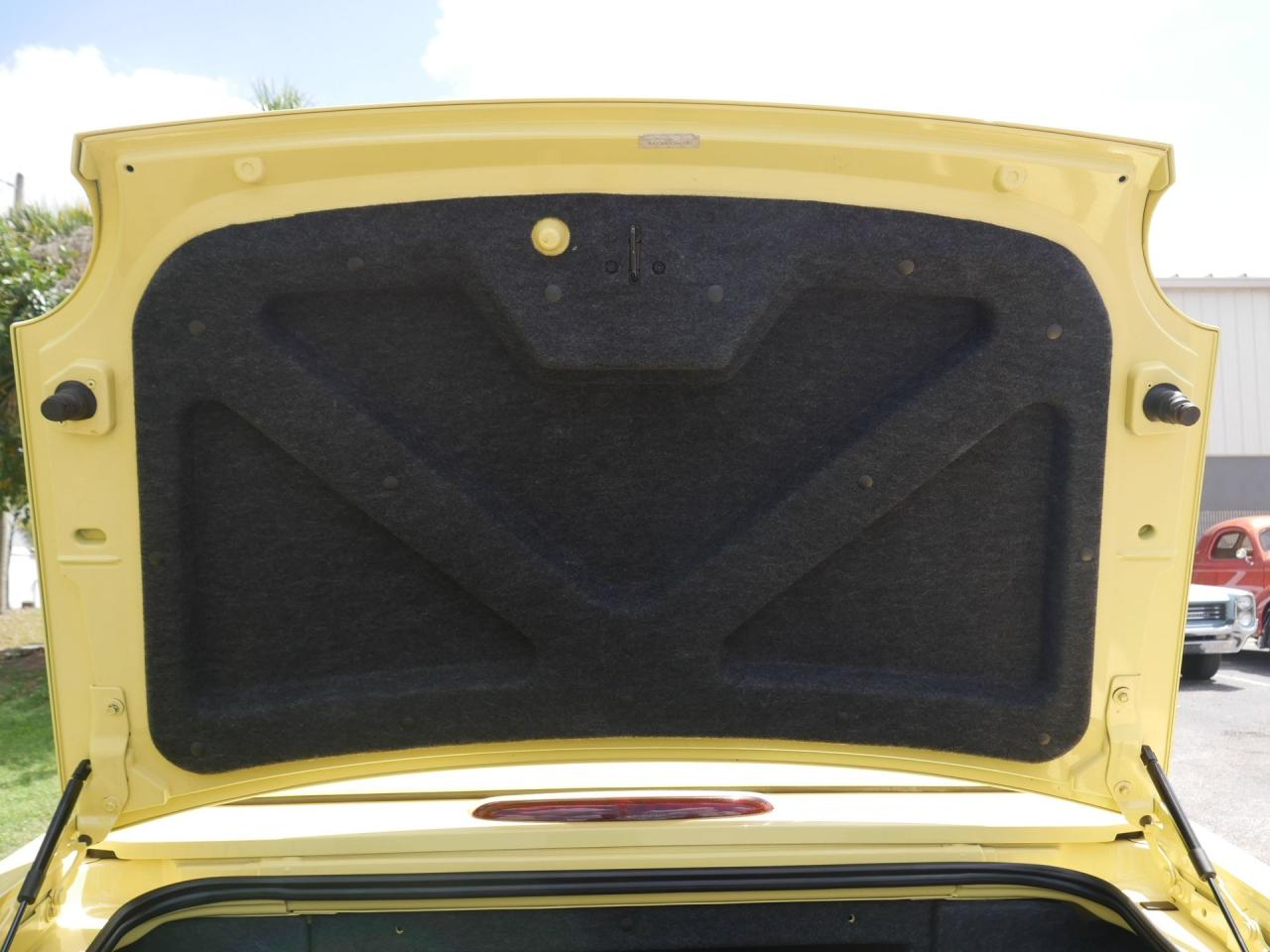 2002 Ford Thunderbird