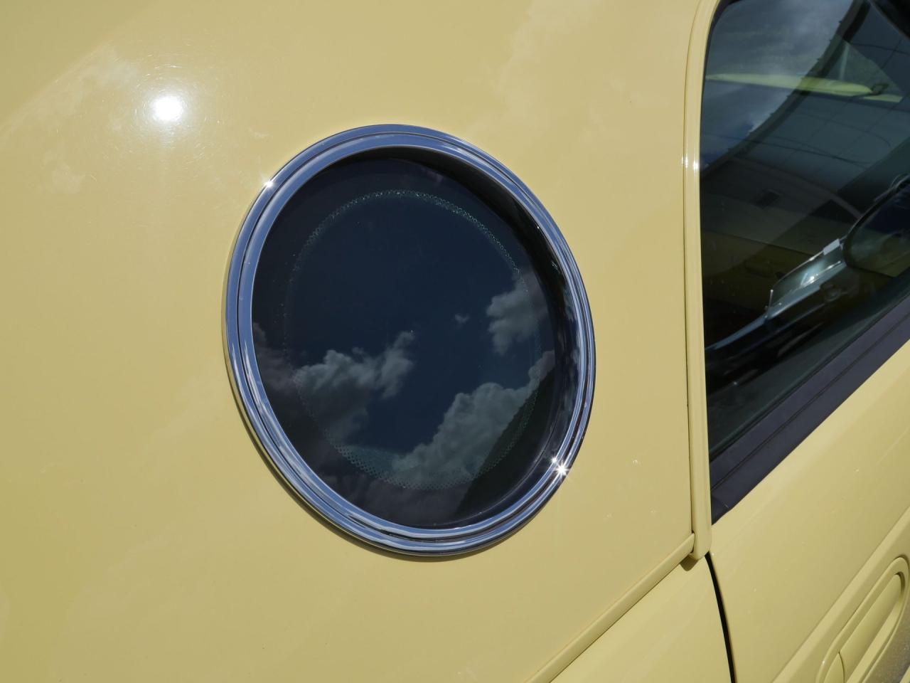 2002 Ford Thunderbird