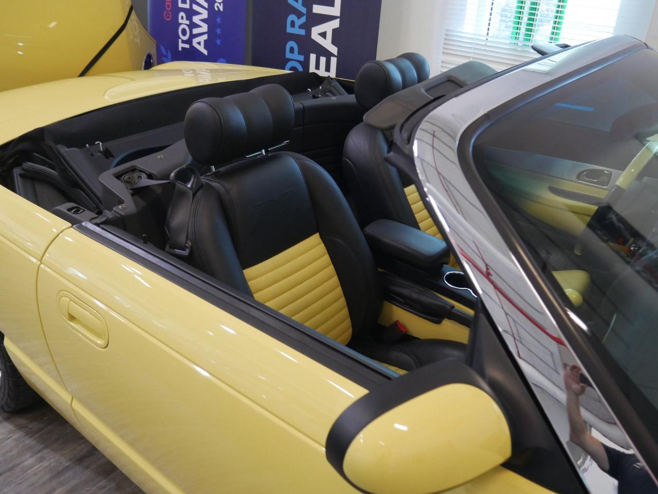 2002 Ford Thunderbird