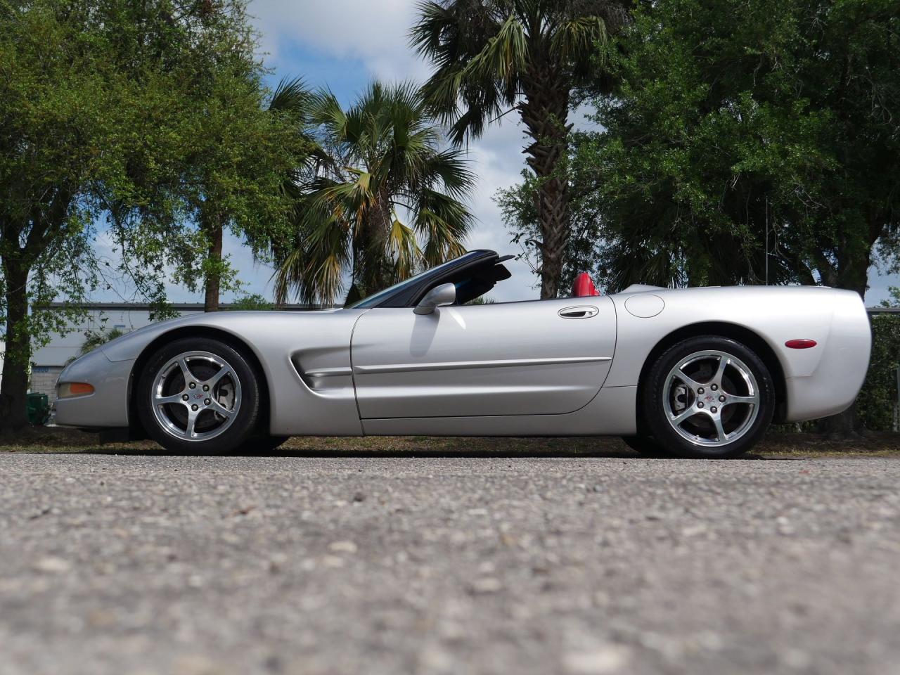 2004 Chevrolet Corvette Convertible