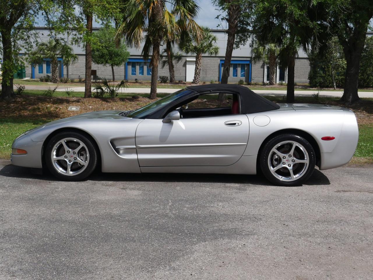 2004 Chevrolet Corvette Convertible