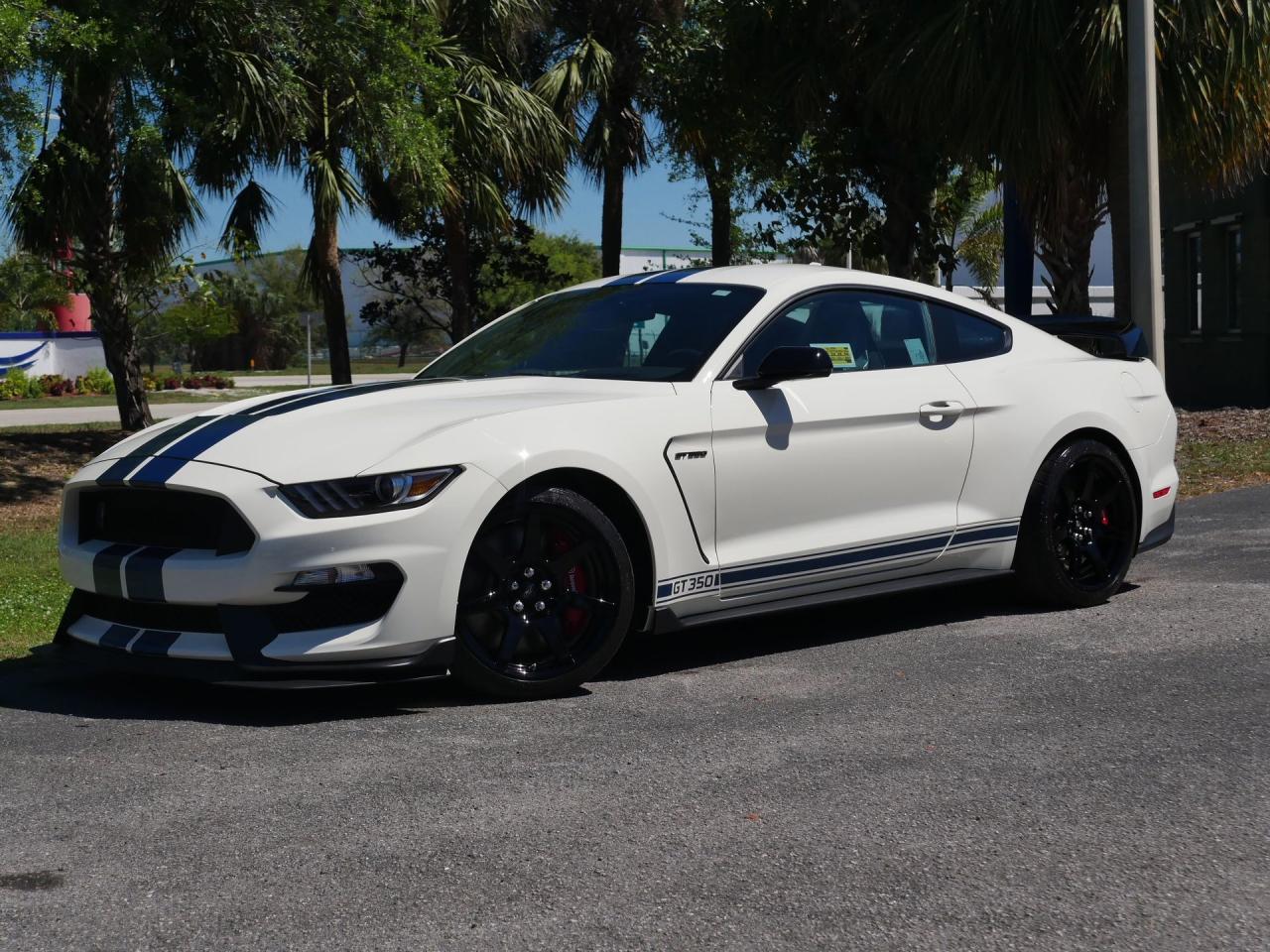 2020 Ford Mustang GT350R Heritage Edition