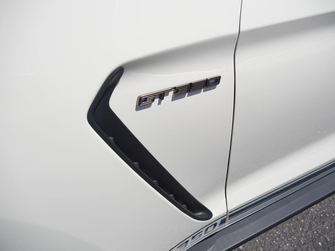 2020 Ford Mustang GT350R Heritage Edition